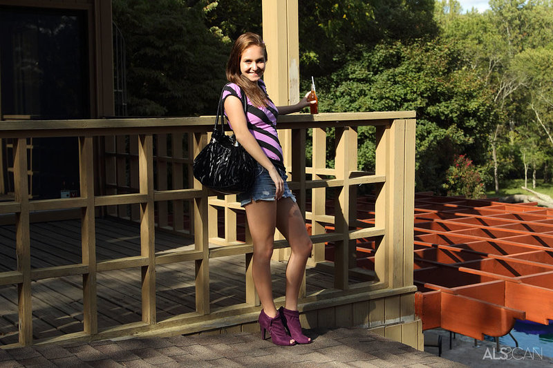 Маришка, 18 лет, 8 размер груди